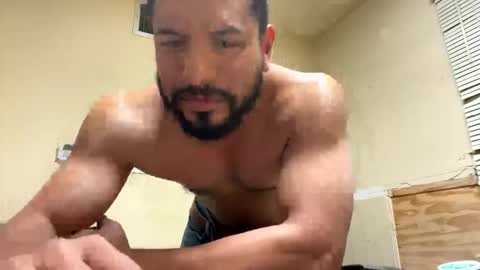 jjuarez5409 online show from February 19, 3:36 am