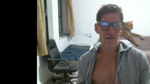 jlmbud online show from March 2, 8:38 pm