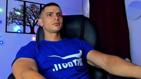 IGJmortton online show from December 24, 12:44 pm