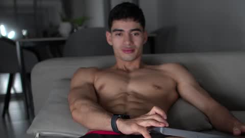 joe_steel1 online show from December 14, 12:44 am