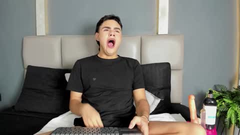 JOEY  online show from February 28, 1:32 pm