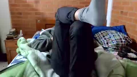 johan70nsexy online show from April 22, 3:35 am