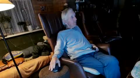 johan7 heet online show from April 12, 7:04 pm