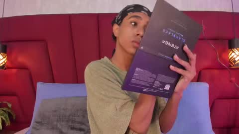 Johan  online show from October 31, 11:57 am