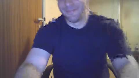 Snapshot of john1212124 chatting on September 19, 5:35 pm john1212124 online show from September 19, 5:35 pm