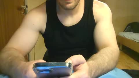 Snapshot of john1212124 chatting on October 14, 9:44 pm john1212124 online show from October 14, 9:44 pm