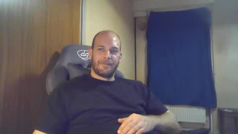 Snapshot of john1212124 chatting on September 30, 12:50 am john1212124 online show from September 30, 12:50 am