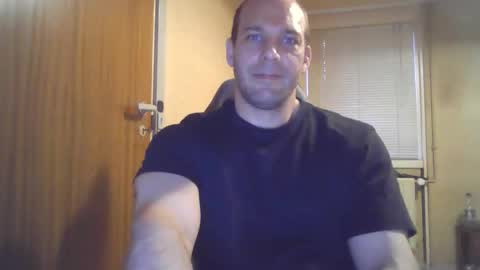 Snapshot of john1212124 chatting on September 18, 5:26 pm john1212124 online show from September 18, 5:26 pm