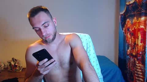 Snapshot of john_green77 chatting on January 26, 7:32 am John online show from January 26, 7:32 am