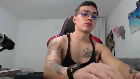 JOHN online show from April 23, 9:28 pm