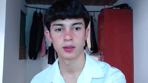 Snapshot of john_vichenso chatting on September 15, 9:49 pm John Vichenso online show from September 15, 9:49 pm