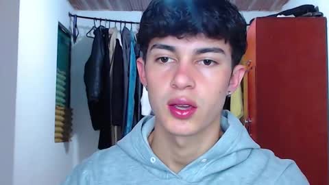 Snapshot of john_vichenso chatting on September 10, 10:08 pm John Vichenso online show from September 10, 10:08 pm
