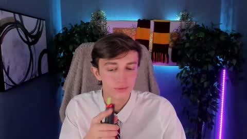 John online show from November 21, 3:00 pm