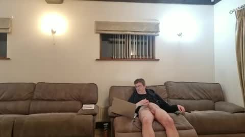 johnathan_stuart33 online show from April 19, 10:56 pm