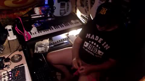 johnfeelgood004 online show from May 11, 12:34 am