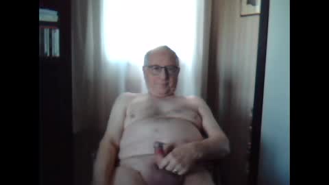 johnjohn6226 online show from March 17, 5:04 pm