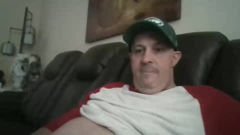 Snapshot of johnnycb7 chatting on January 7, 7:28 pm johnnycb7 online show from January 7, 7:28 pm