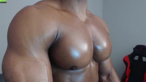 Snapshot of johnnydolce50 chatting on October 16, 6:05 pm MASTER OF SUBS BETA SLAVES online show from October 16, 6:05 pm