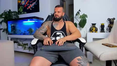 Snapshot of johnnygrayson_ chatting on September 20, 12:54 am JOHNNY online show from September 20, 12:54 am