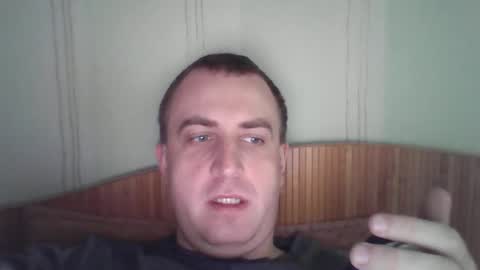 Snapshot of johnoreon chatting on March 11, 7:37 am johnoreon online show from March 11, 7:37 am