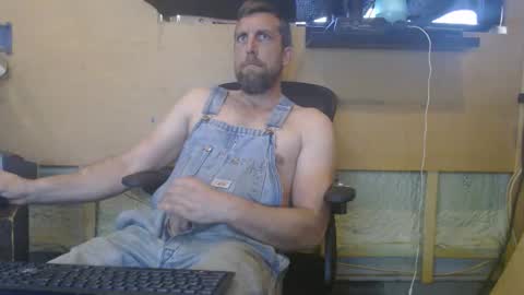 johnplayer23 online show from April 14, 3:11 pm