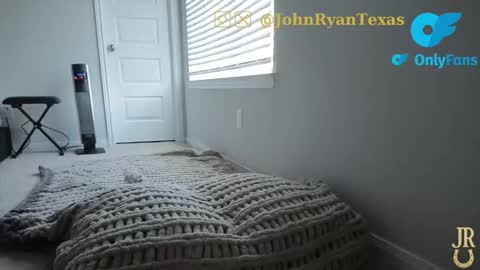 Give John Ryan A Thumbs Up online show from February 5, 11:56 pm