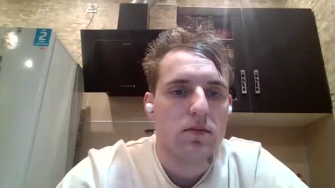 Snapshot of johny_hurdman27 chatting on December 7, 7:54 pm johny27 online show from December 7, 7:54 pm