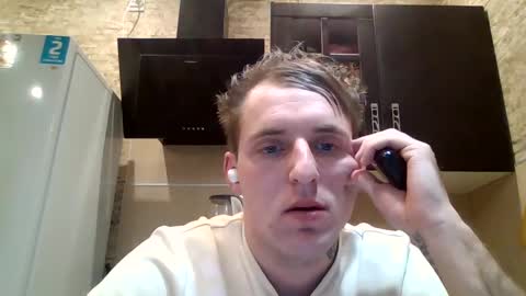 Snapshot of johny_hurdman27 chatting on December 12, 5:26 pm johny27 online show from December 12, 5:26 pm