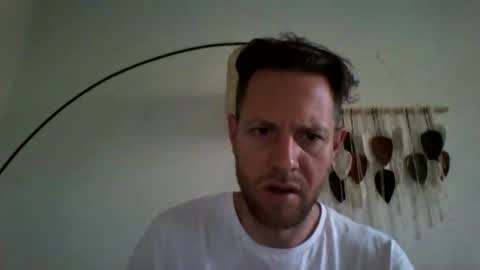 jojo19844 online show from April 21, 5:02 am