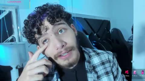 jojobraando online show from December 16, 1:01 am