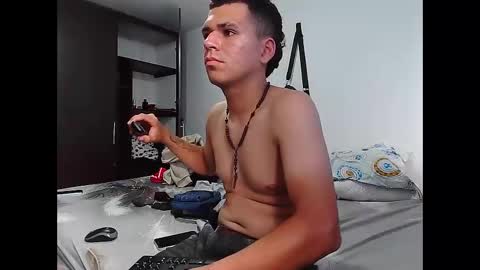 Snapshot of jokerbrad_1 chatting on October 14, 7:10 pm jokerbrad_1 online show from October 14, 7:10 pm