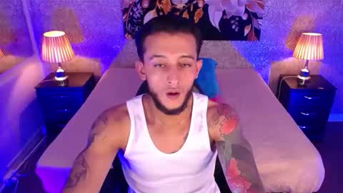 Snapshot of jonas_conor chatting on September 18, 9:17 pm Jonas online show from September 18, 9:17 pm