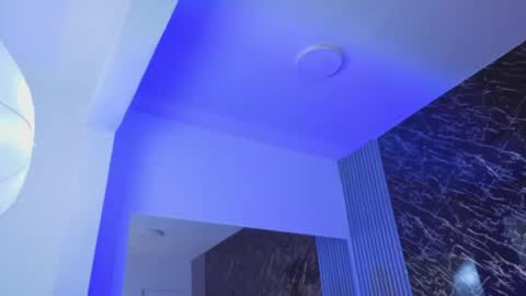 Jonas  online show from April 23, 7:05 pm