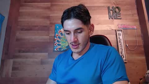 jonathancast08 online show from December 18, 12:39 am