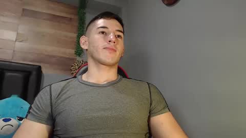 jonathancast08 online show from February 8, 2:47 am