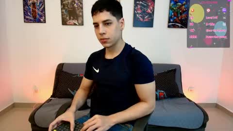 Instagram jonathanfit14 online show from June 4, 12:05 am