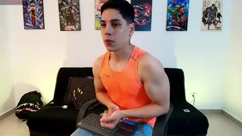 Instagram jonathanfit14 online show from April 19, 10:45 pm