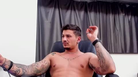 Snapshot of jonnyporn1 chatting on January 11, 7:16 pm jonnyporn1 online show from January 11, 7:16 pm