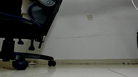 jordan33blake online show from April 3, 11:45 pm