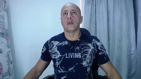 Snapshot of jordan_gomez_ chatting on December 2, 11:54 am Jordan online show from December 2, 11:54 am