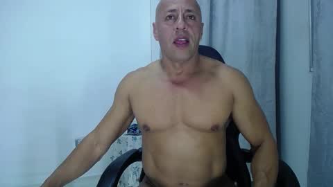 Snapshot of jordan_gomez_ chatting on February 12, 4:01 am Jordan online show from February 12, 4:01 am
