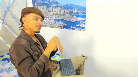 Snapshot of jordan_love7 chatting on September 13, 1:34 pm jordan online show from September 13, 1:34 pm
