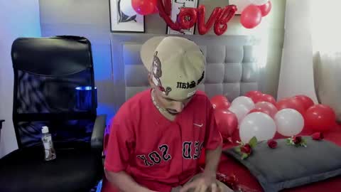 Snapshot of jordan_love7 chatting on February 15, 12:43 pm jordan online show from February 15, 12:43 pm