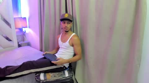 Snapshot of jordan_love7 chatting on September 14, 1:35 pm jordan online show from September 14, 1:35 pm
