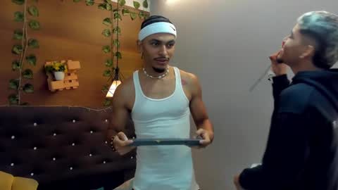 Snapshot of jordan_love7 chatting on February 10, 3:57 am jordan online show from February 10, 3:57 am
