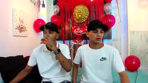 Snapshot of jordanandandrew chatting on February 14, 7:23 pm jordanandandrew online show from February 14, 7:23 pm