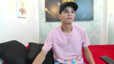 Snapshot of jordanandandrew chatting on March 2, 8:14 pm jordanandandrew online show from March 2, 8:14 pm