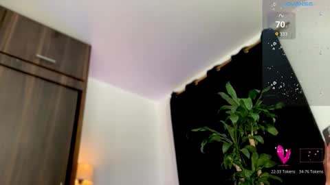    Schedule   3 pm - 10pm   OfflineTuesday and Wednesday online show from November 24, 10:44 pm