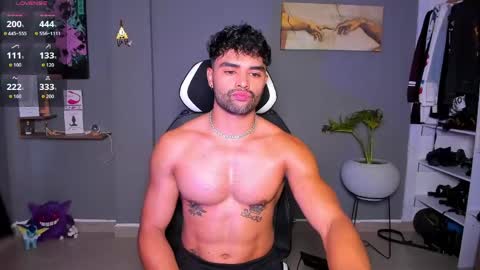 JordanRossie online show from April 26, 6:27 pm