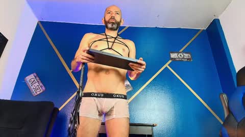 jorgeperezz online show from March 27, 1:12 pm